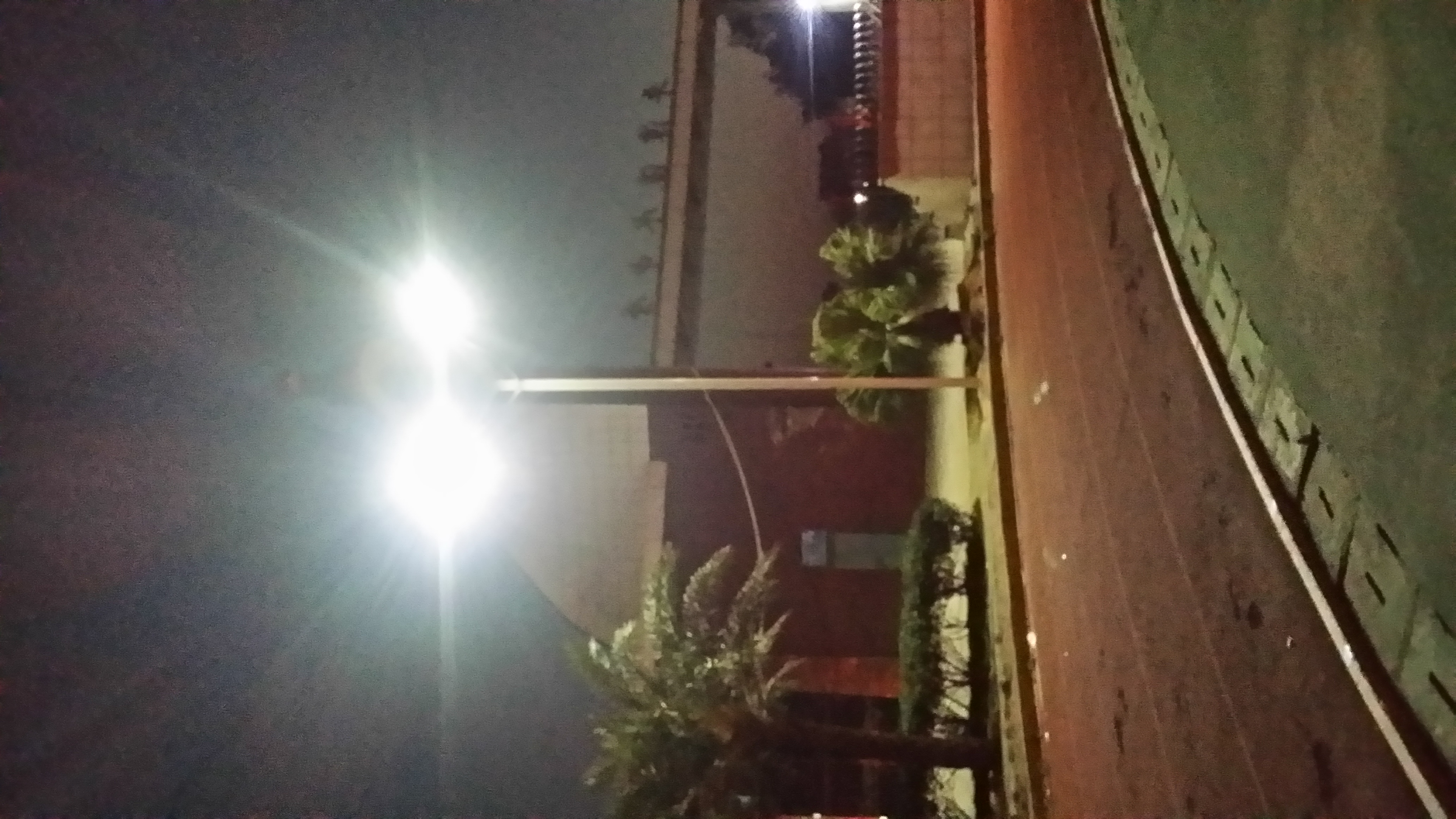 福建路燈生產廠家 廈門路燈批發(fā)價格  無線太陽能led路燈 莆田太陽能led路燈