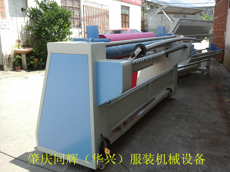 制衣自動(dòng)裁床用自動(dòng)對(duì)邊松布機(jī)