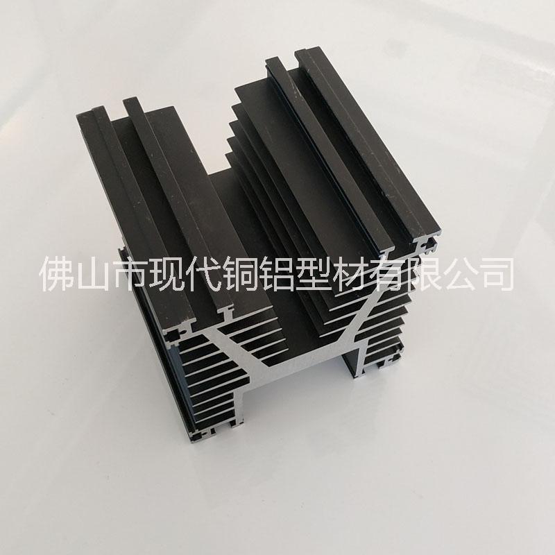 佛山工業(yè)鋁型材廠家  鋁型材批發(fā)  工業(yè)鋁型材供應商 工業(yè)鋁型材價格 工業(yè)鋁型材用途 工業(yè)鋁合金型材