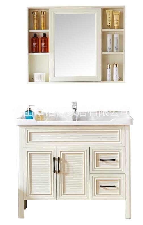 可以定制鋁合金浴室柜