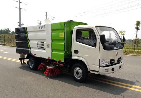 東風天錦吸塵車，環(huán)衛(wèi)吸塵車報價，大型吸塵車，吸塵掃地車廠家