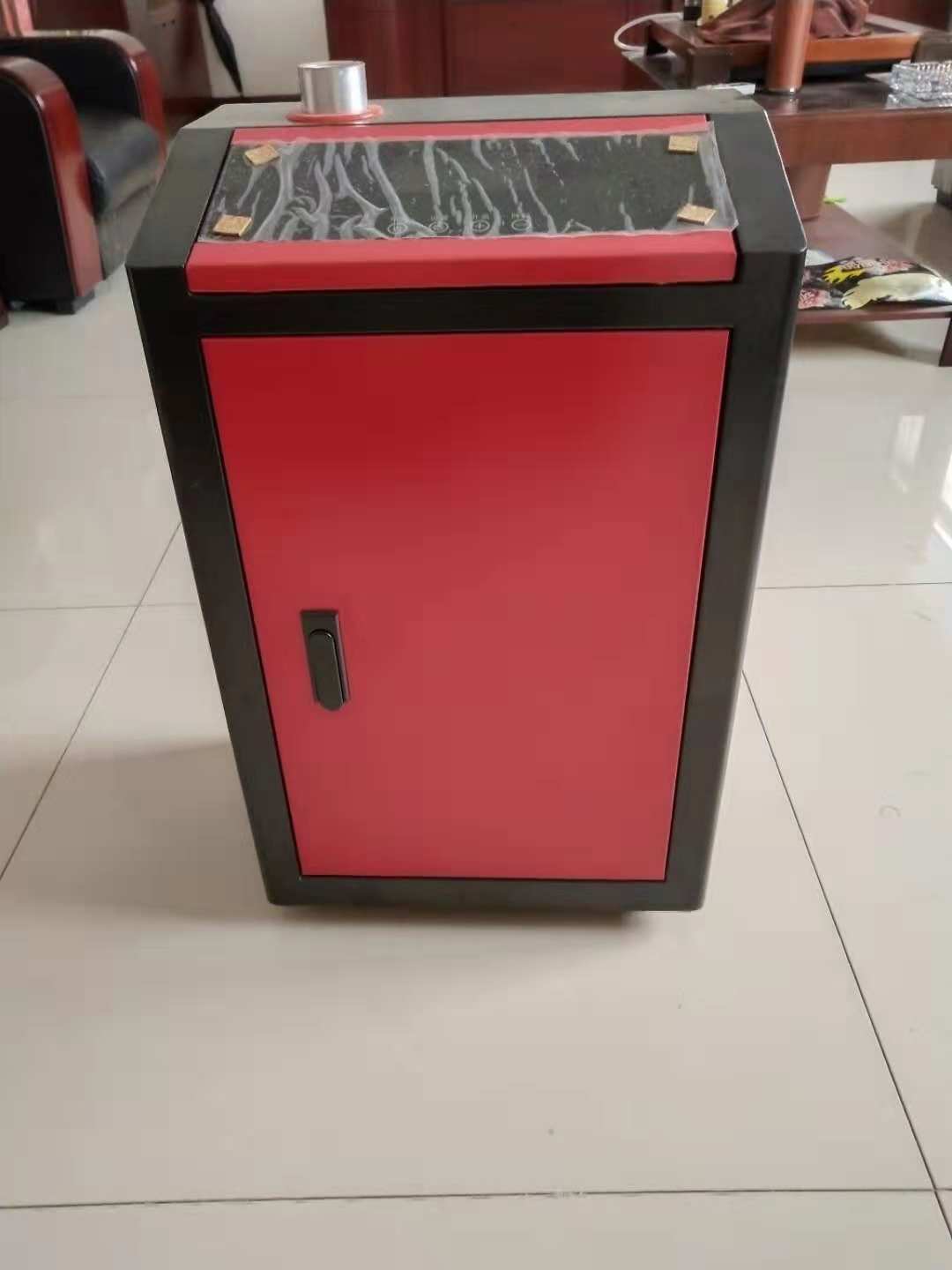 湖北落地式電鍋爐供應(yīng)商/優(yōu)質(zhì)落地式電鍋爐生廠商 家用電采暖鍋爐廠家 落地式電鍋爐供應(yīng)商 煤改電電采暖爐廠家直銷(xiāo)