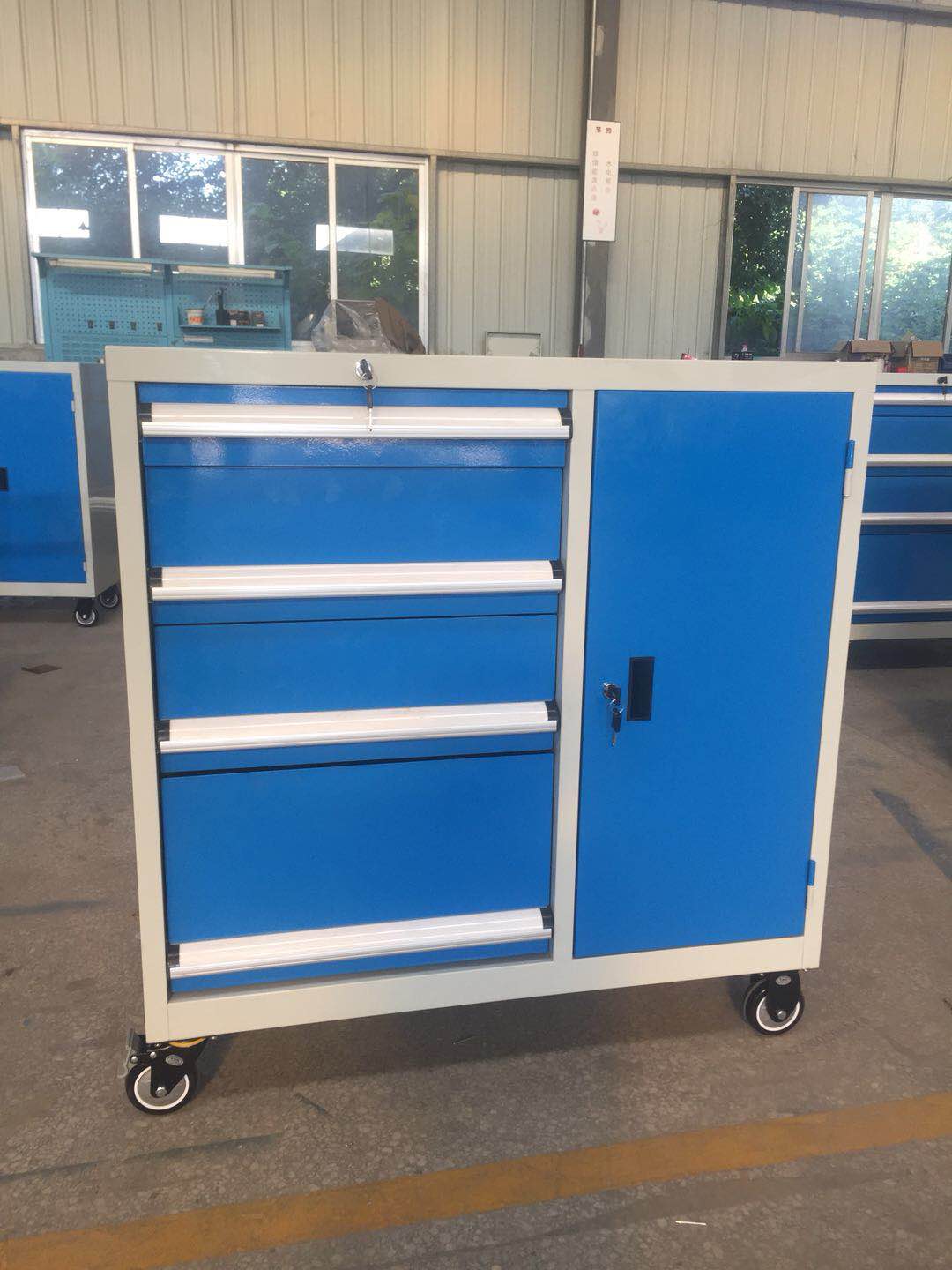 安全工具柜，長沙專業(yè)生產(chǎn)安全工具柜廠家，長沙專業(yè)加工安全工具柜電話