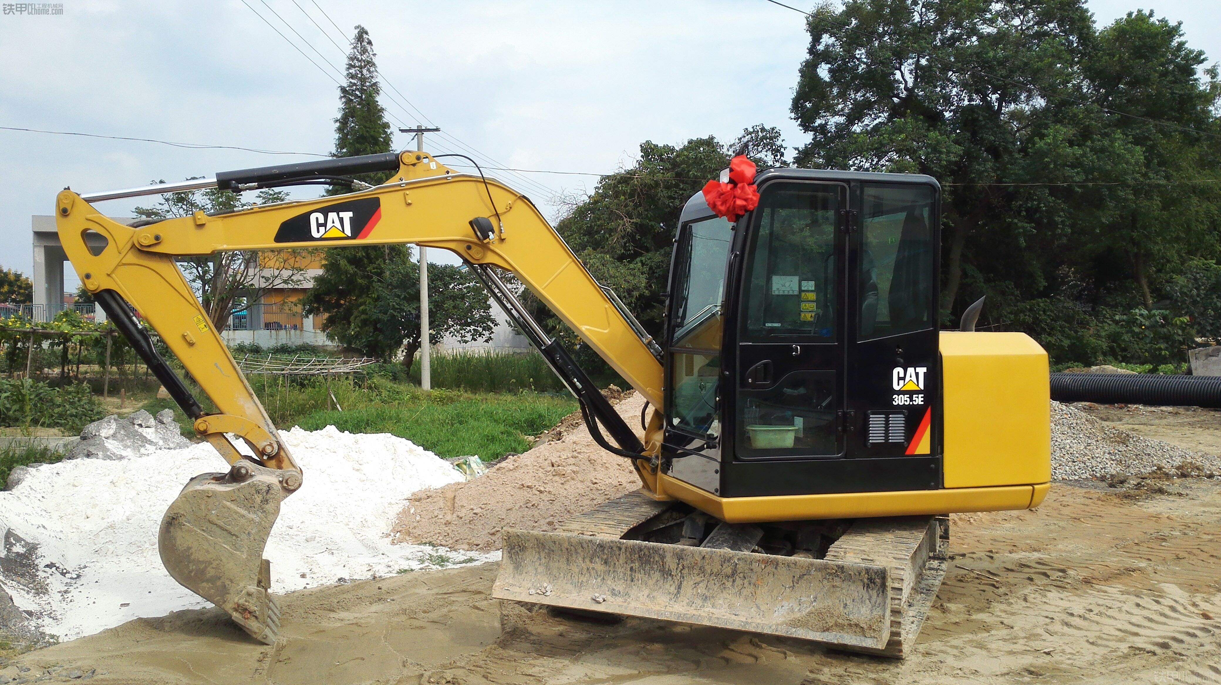 *供應二手挖掘機卡特320D挖機