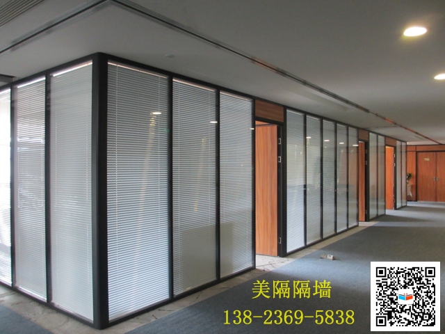 深圳成品辦公室玻璃隔斷