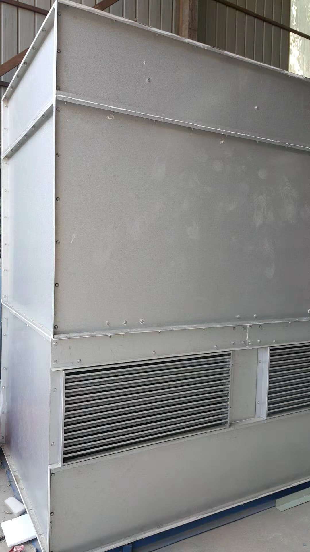 供應(yīng)純凈水冷卻塔-中頻電源純凈水冷卻塔直銷-中頻電源*純凈水冷卻