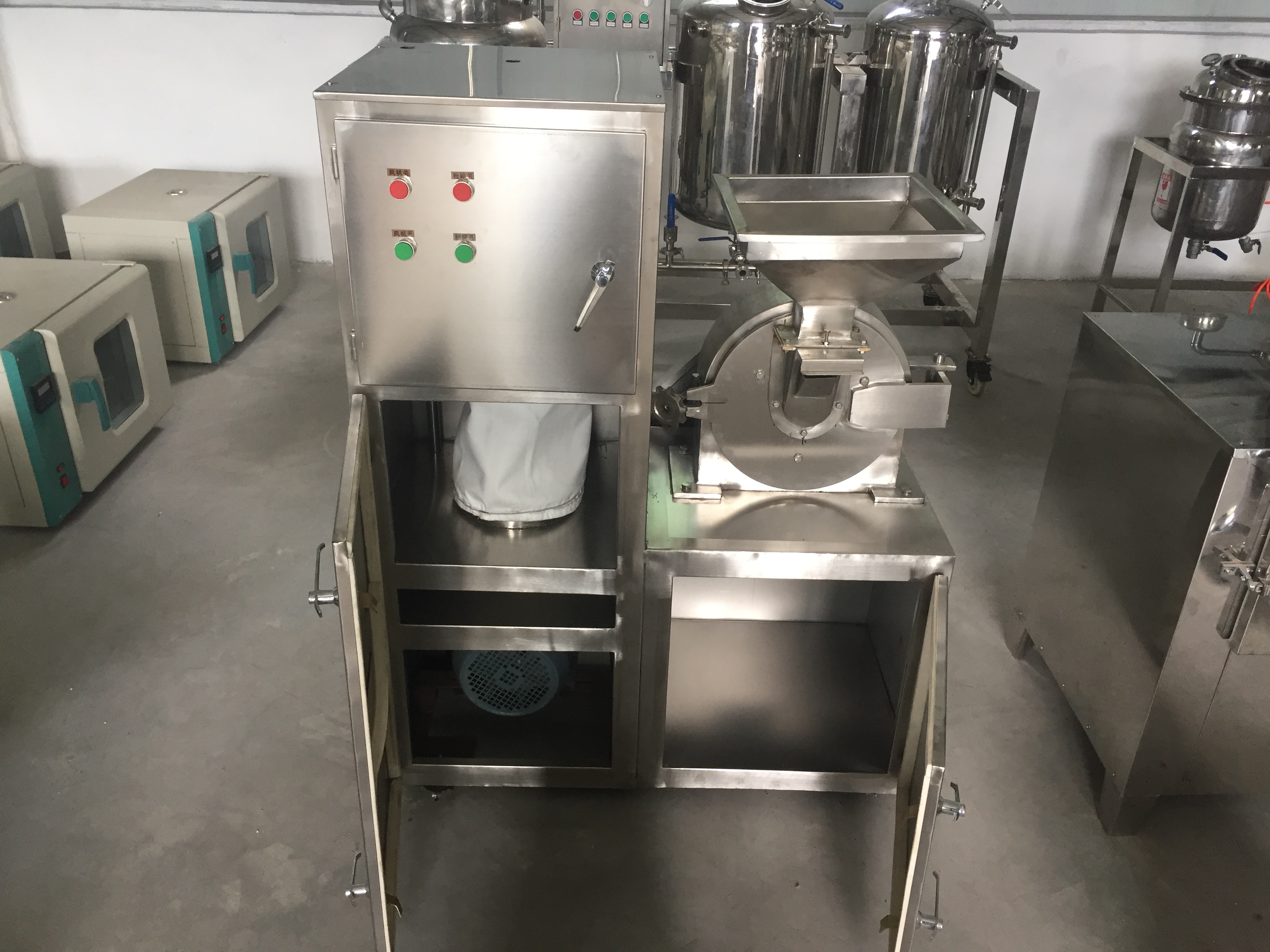求購山東*粉碎機生產(chǎn)廠家求購*粉碎機*粉碎設(shè)備 求購*粉碎機