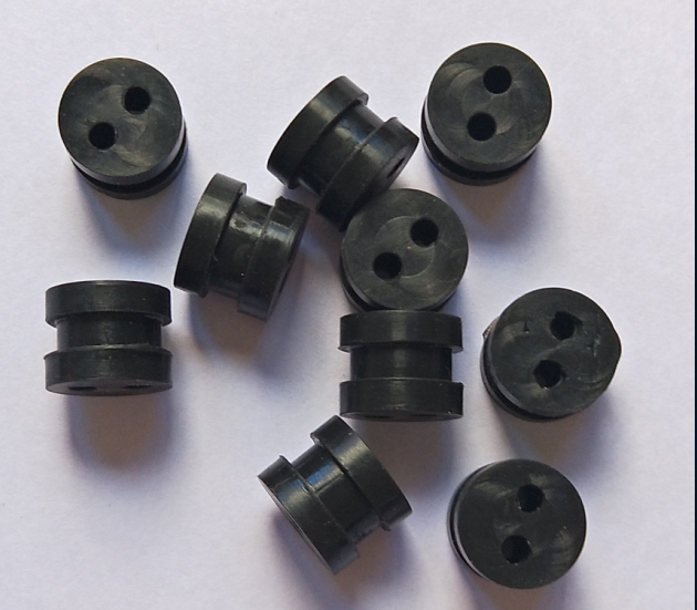 硅膠過(guò)線圈 護(hù)線環(huán)批發(fā) 耐高溫硅膠護(hù)線套批發(fā) 環(huán)保耐磨橡膠過(guò)線圈廠家直銷(xiāo) 單面硅膠線套批發(fā)