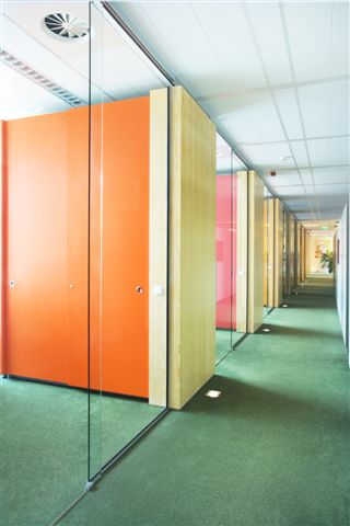 26單層玻璃隔斷 26單層玻璃隔斷，辦公室隔斷墻