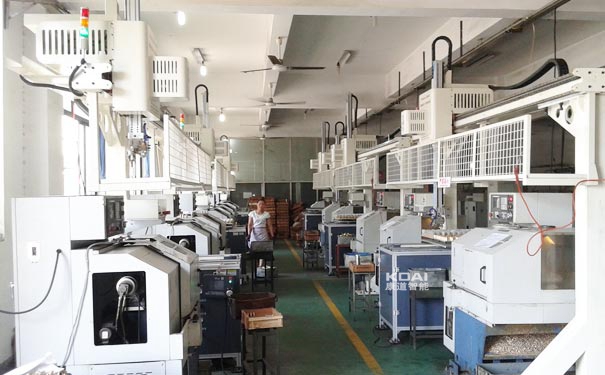 選購(gòu)智能數(shù)控機(jī)床要注意的事項(xiàng)