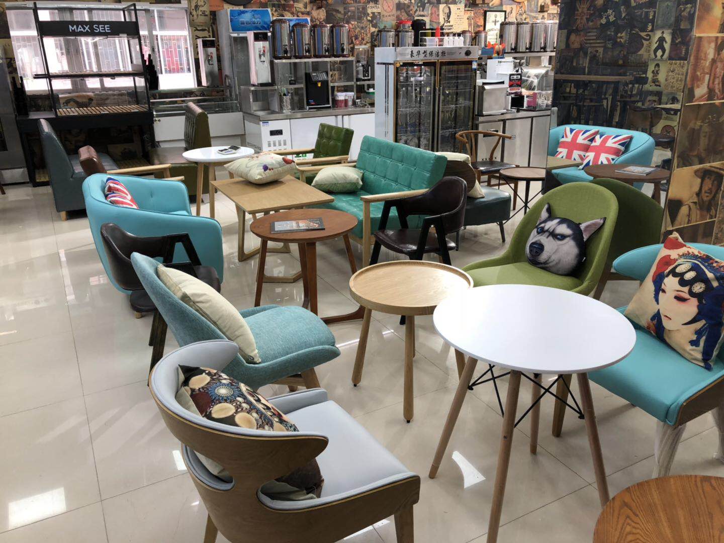 深圳新豪奶茶設(shè)備批發(fā)奶茶店沙發(fā)桌椅廠家 奶茶店沙發(fā)桌椅休閑沙發(fā)