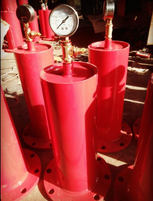 *器   水錘吸納器河南省新鄉(xiāng)市祥升廠家