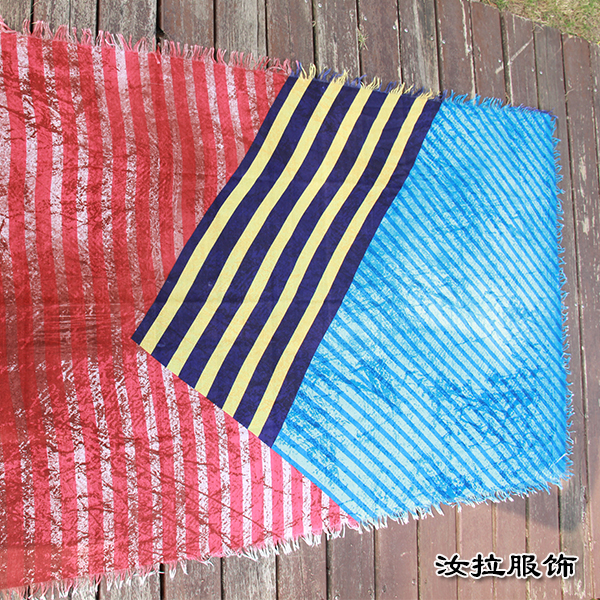 浙江圍巾生產(chǎn)廠家-汝拉服飾,專業(yè)圍巾生產(chǎn)定制廠家,可提供圍巾設(shè)計 圍巾生產(chǎn)廠家,圍巾定制