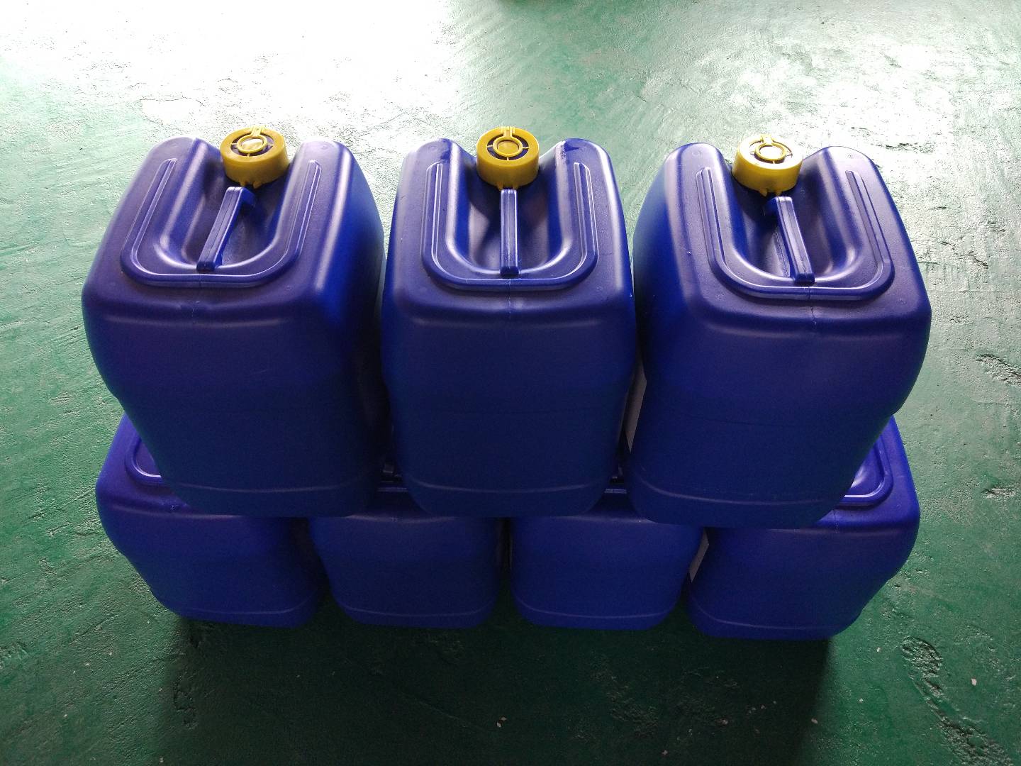 雪松精油 大西洋雪松 單方精油 按摩護(hù)膚化妝品原料 精油批發(fā)