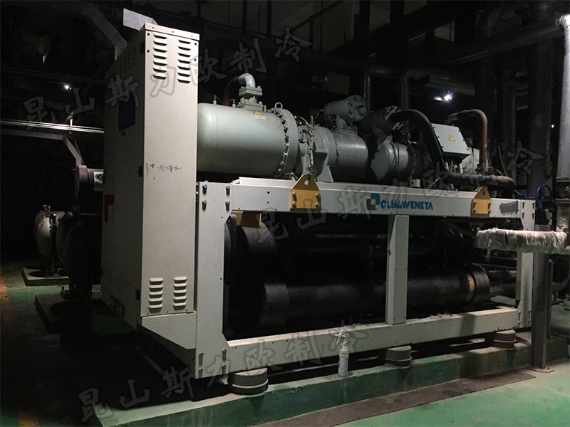 克萊門特冰水機(jī)組維修保養(yǎng)，機(jī)組故障代碼調(diào)試