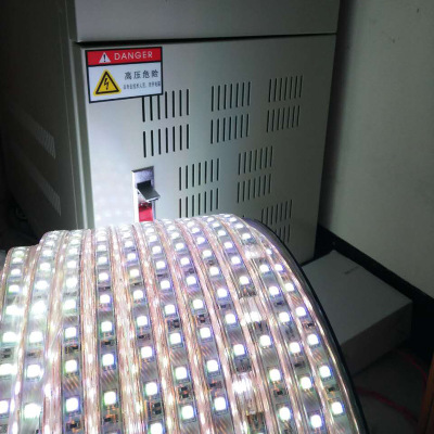 供應(yīng)5050rgb燈條LED全彩閃爍軟燈帶 雙排LED燈批發(fā) 全彩LED燈帶價格