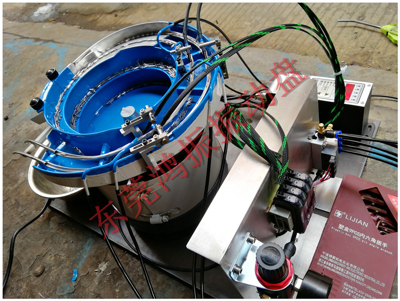 臺(tái)州精密軸心振動(dòng)盤(pán)