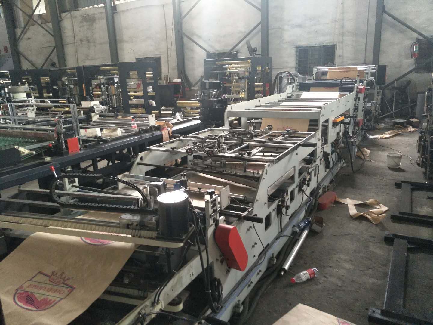 雙面醫(yī)用紙塑制袋機(jī) 雙面印刷紙塑袋制袋機(jī)