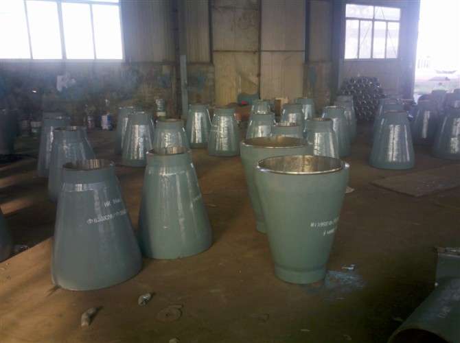 卷焊Q235B碳鋼大口徑異徑管|壓制*無(wú)縫異徑管|304不銹鋼白鋼大小頭