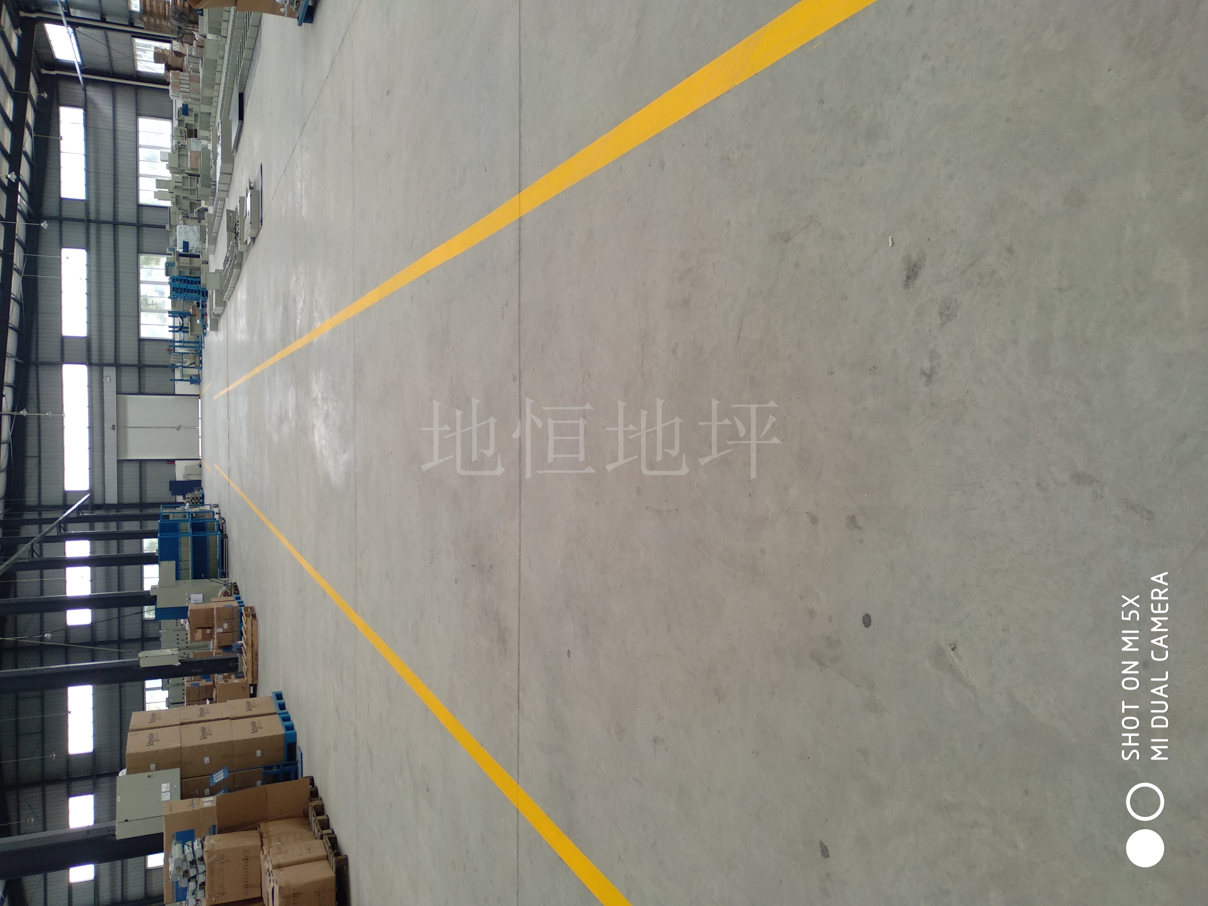 供應(yīng)溫江地面區(qū)域畫(huà)線 地面區(qū)域畫(huà)線規(guī)格 地面區(qū)域畫(huà)線包干價(jià) 區(qū)域畫(huà)線多少錢(qián)一米