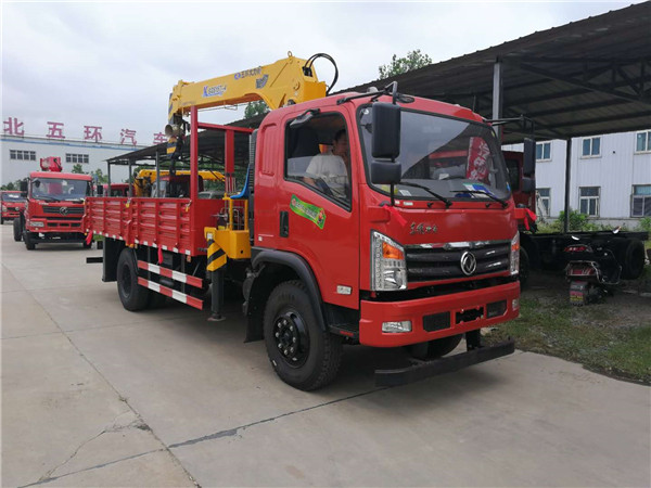 東風(fēng)商用單橋8噸隨車吊   東風(fēng)商用單橋6.1米隨車吊直銷價(jià)格