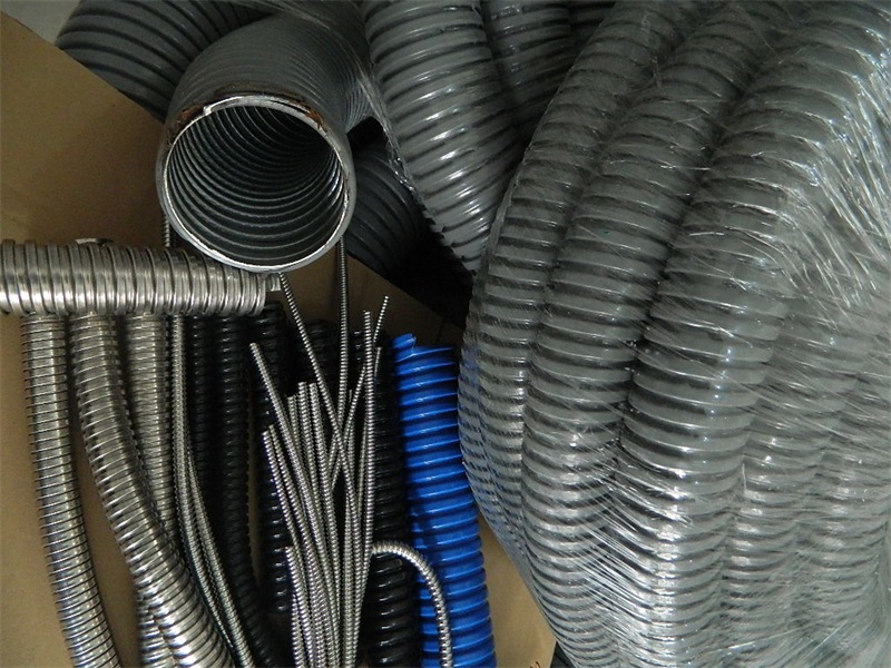 內(nèi)徑25mm PVC不銹鋼包塑軟管