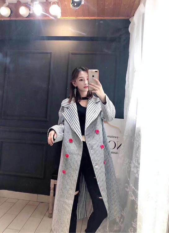 雙面呢大衣品牌折扣女士冬裝大衣廠家一手貨源批發(fā)