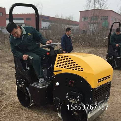 1噸全液壓壓路機 雙鋼輪壓道機的油耗是多少
