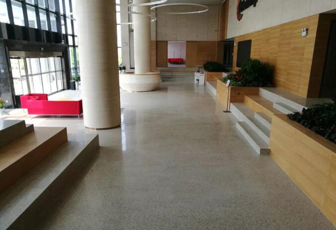 水泥基磨石地坪辦公樓應(yīng)用案例分享  水磨石施工工藝