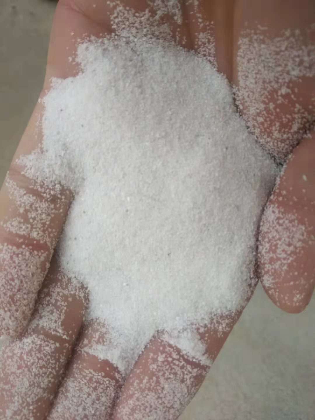 雪花白彩砂 河北雪花白供應(yīng)商 雪花白彩砂供應(yīng)商 河南雪花白彩砂供應(yīng)商 雪花白彩砂 河北雪花白供應(yīng)商