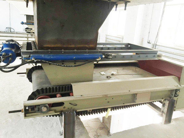 LR-DSC斗式配料秤 斗式稱重配料控制系統(tǒng) LR-LBW定量皮帶秤裝車系統(tǒng)