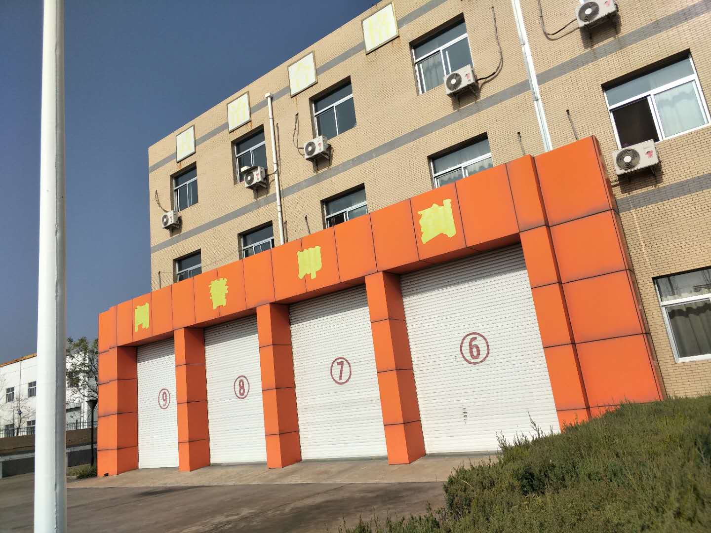 卷簾門|陜西不銹鋼卷簾門報(bào)價(jià)表|陜西卷簾門供貨商|陜西卷簾門批發(fā)定做 上門安裝 品質(zhì)保證 卷簾門