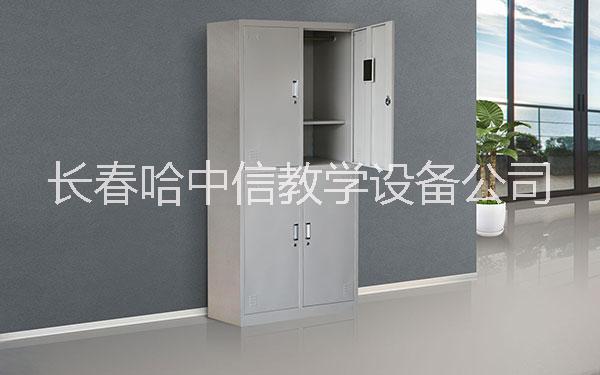 長(zhǎng)春鋼制更衣柜帶鎖更衣柜廠家定制