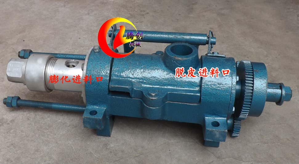 小型玉米膨化機(jī),玉米谷物脫皮膨化一體機(jī),,空心棒玉米棍膨化果機(jī)