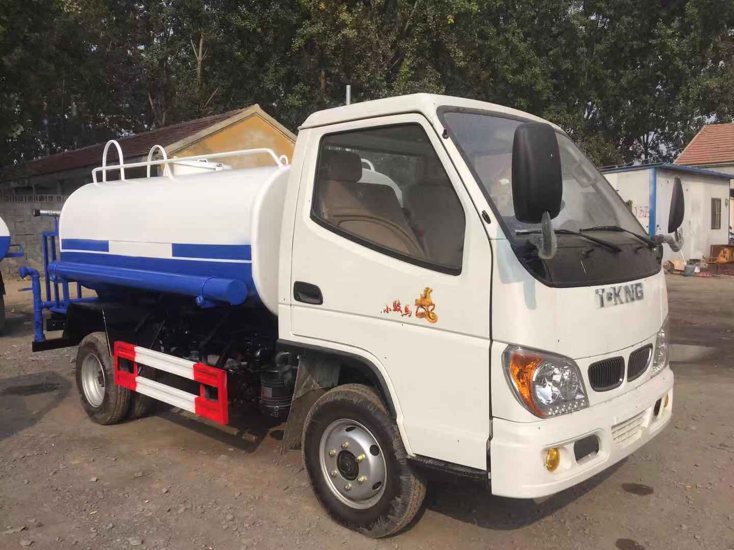 大型道路灑水車 新型道路灑水車道路清洗車六輪灑水車