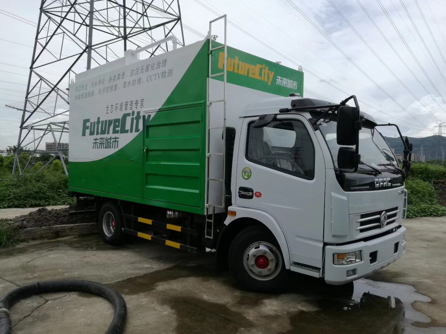 廣東環(huán)保吸糞車 無(wú)害化環(huán)保吸糞車