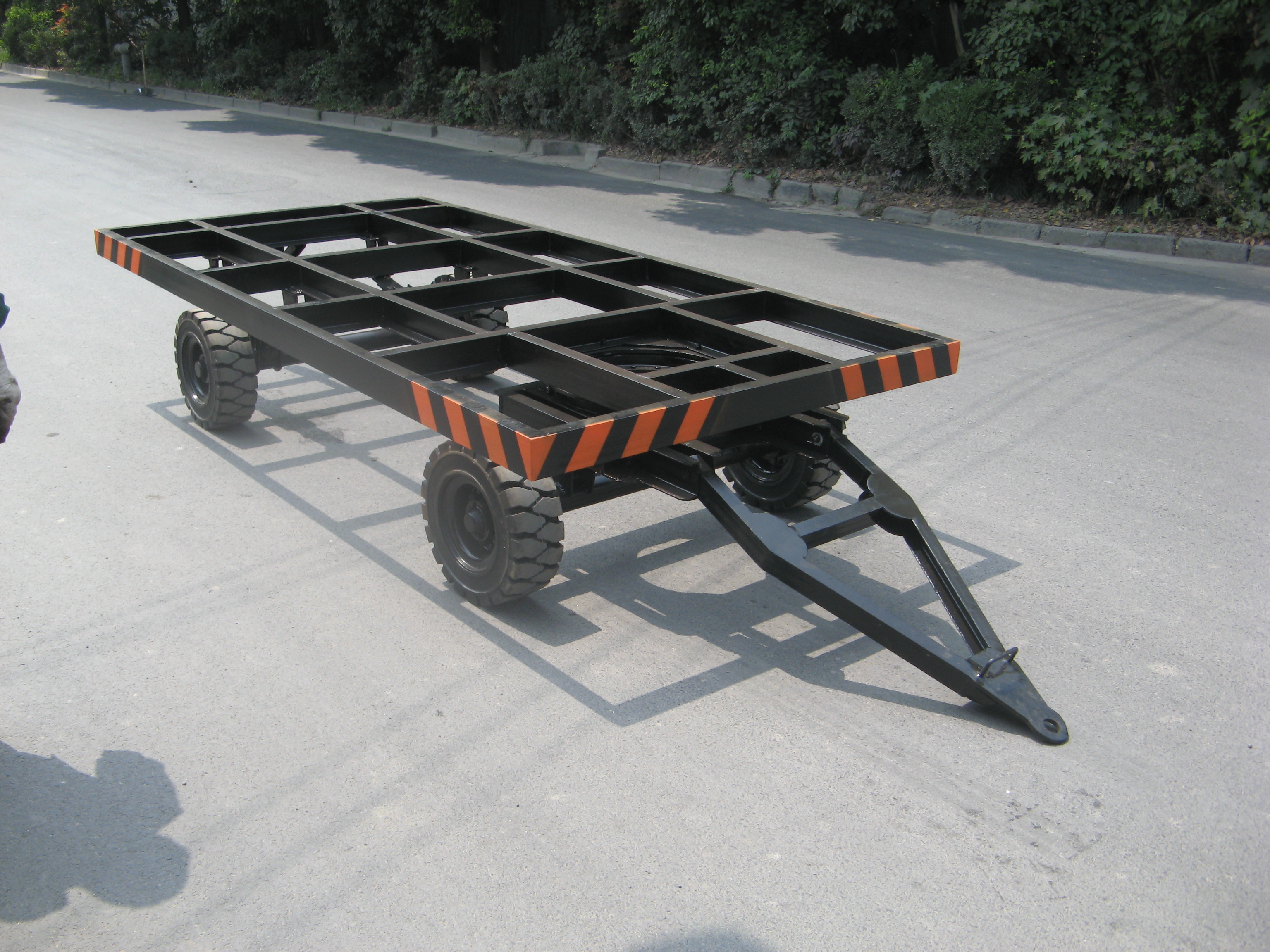 平板拖掛車 中小型平板拖掛車 帶護(hù)欄平板拖車 拖掛車 批發(fā)供應(yīng)*平板拖掛車 平板拖掛車廠家長(zhǎng)期供應(yīng)輕型平板拖
