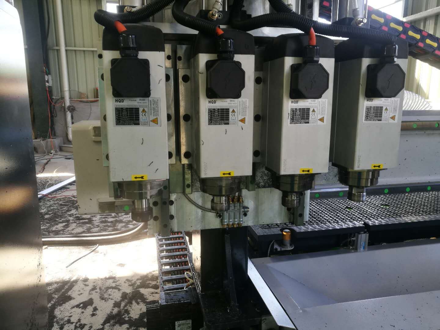 板式家具開料機1325四工序數(shù)控雕刻機柜體門板開料下料機木工板材 木工板材下料機