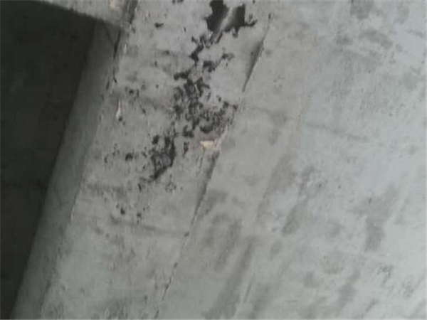 隨州房屋質(zhì)量鑒定費(fèi)用湖北安測(cè)進(jìn)行檢測(cè)與風(fēng)險(xiǎn)評(píng)估