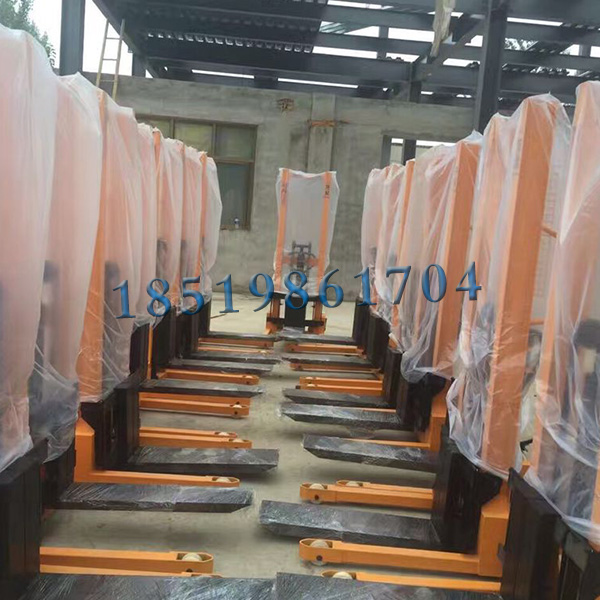 液壓叉車廠家直銷 液壓叉車的特點(diǎn)  手動(dòng)液壓叉車多少錢