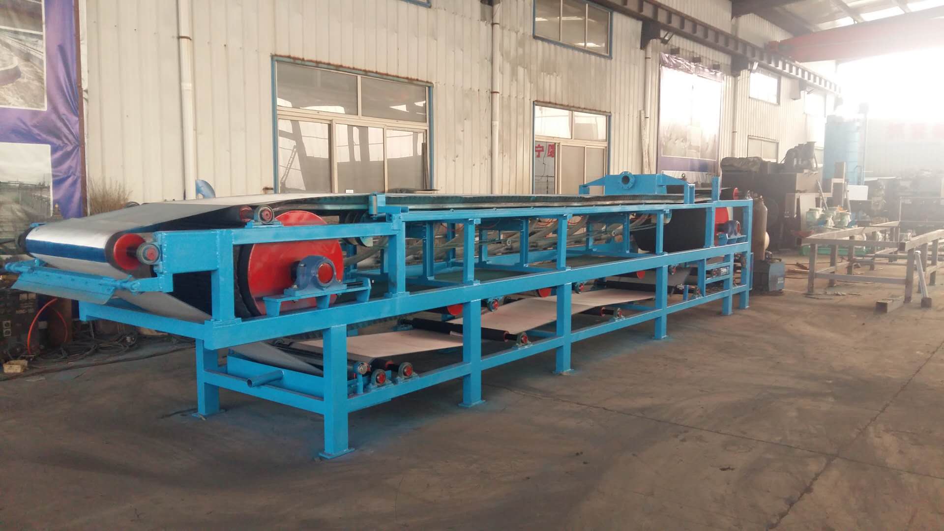 真空過濾機 供應(yīng)MDF連續(xù)帶式真空過濾機