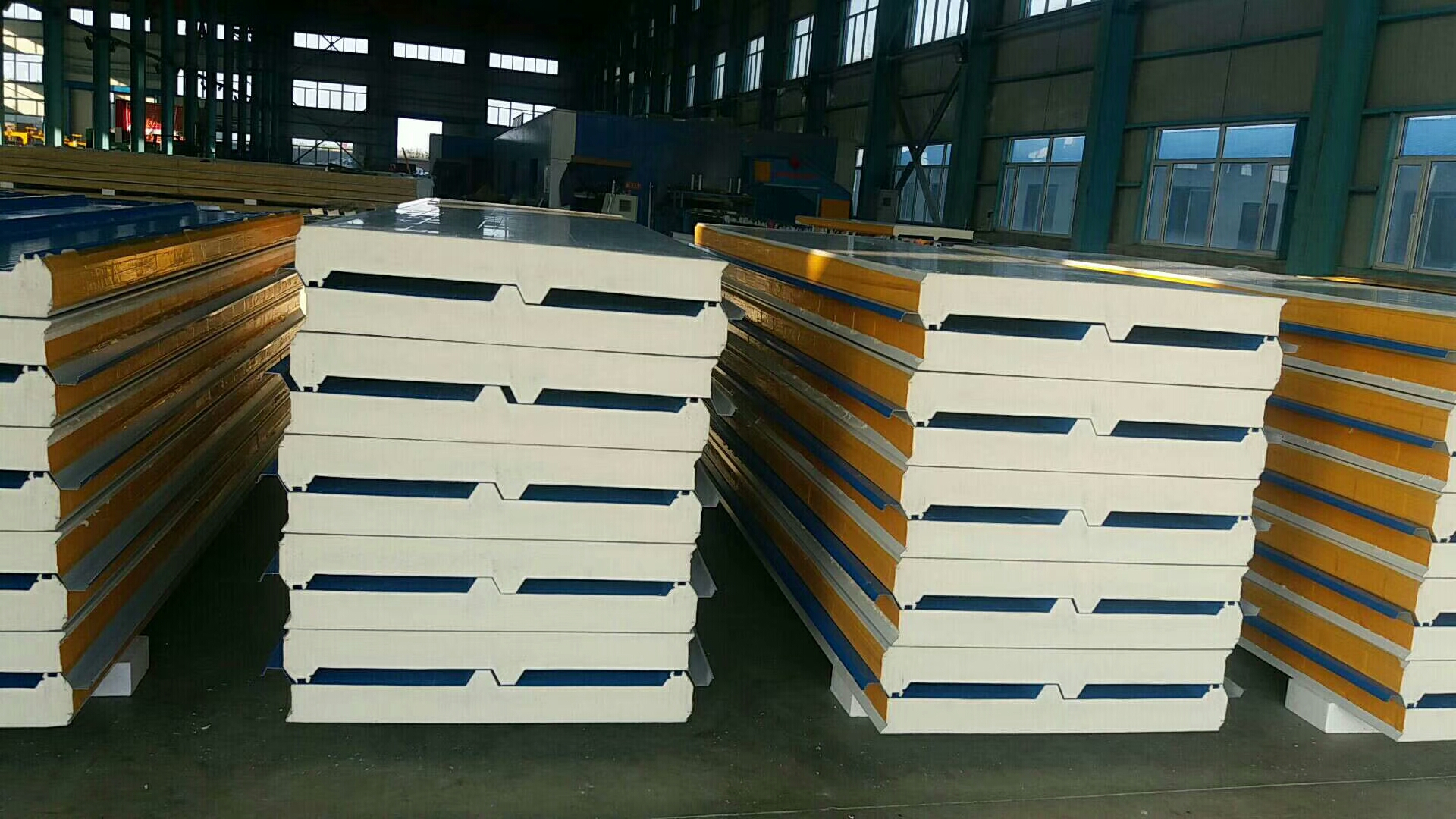 遼寧聚氨酯保溫冷庫(kù)板廠家 遼寧沈陽聚氨酯保溫冷庫(kù)板廠家 聚氨酯保溫板廠家 冷庫(kù)板價(jià)格