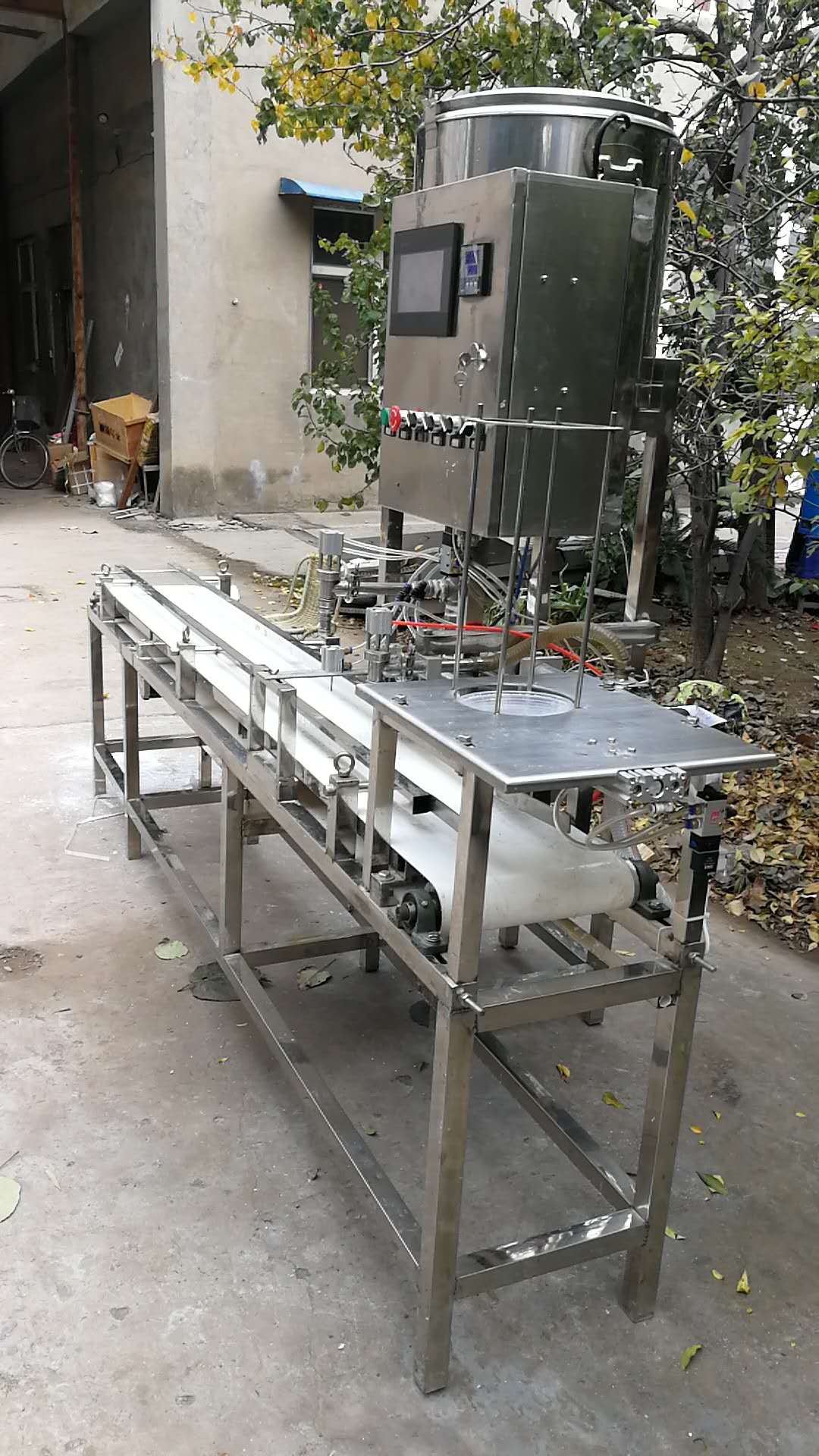 河南優(yōu)質(zhì)涼粉機(jī)廠家 采購河南涼粉機(jī) 河南涼粉機(jī)廠家