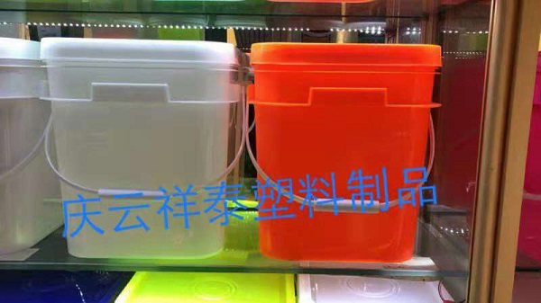 優(yōu)質(zhì)供應(yīng)商 提供20升注塑方形塑料桶20升塑料桶便宜價(jià)格