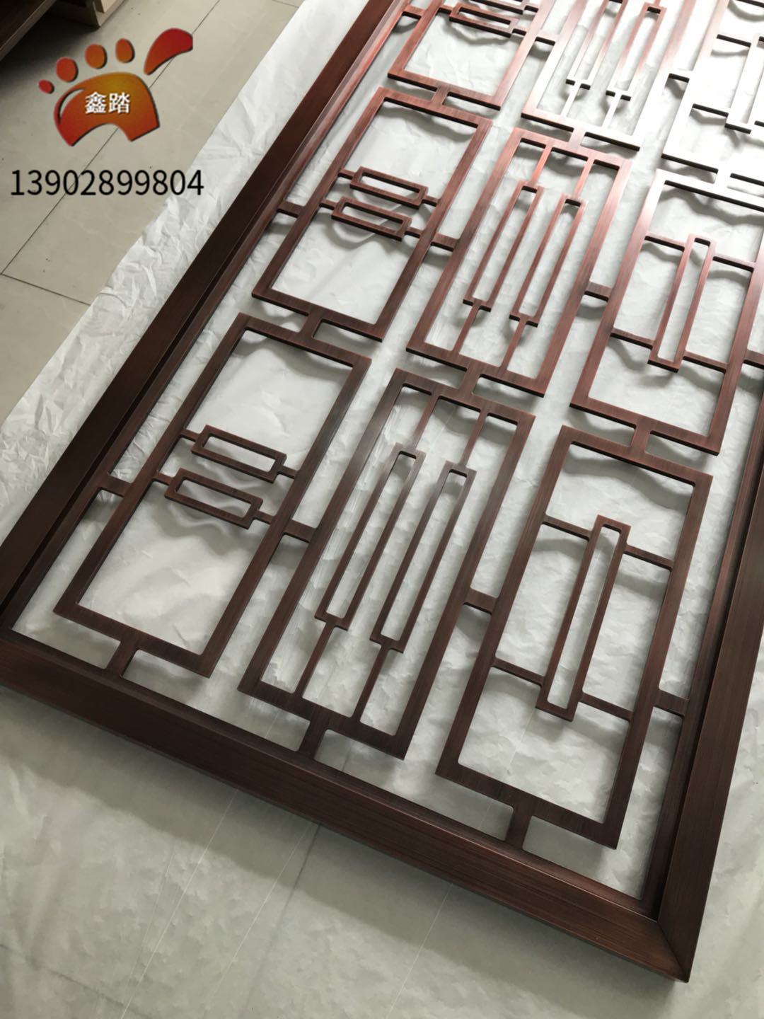 紅古銅不銹鋼屏風(fēng) 屏風(fēng)中的*既美觀又大方