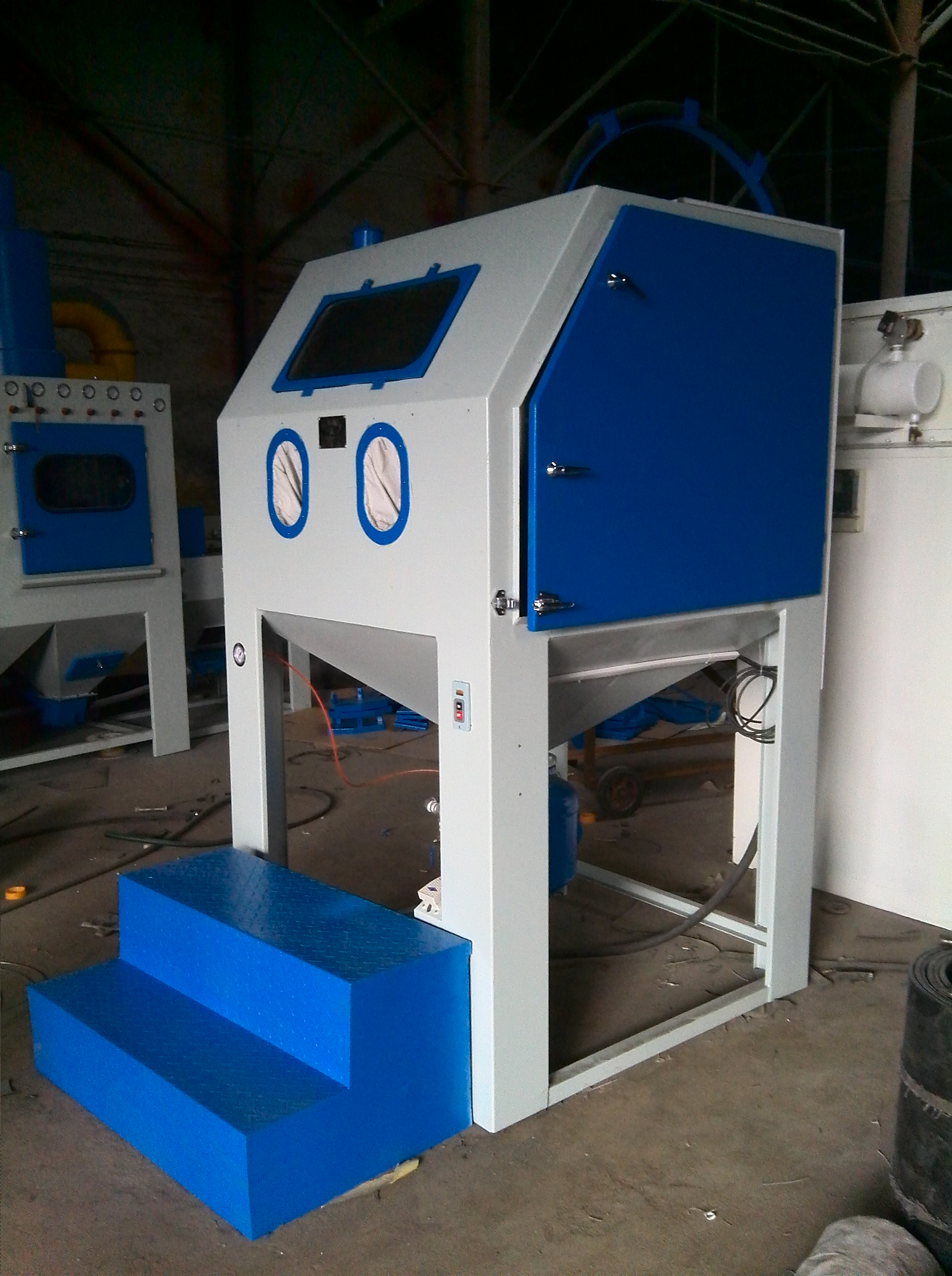 供應(yīng)ZB1077全自動(dòng)回收式噴砂機(jī)