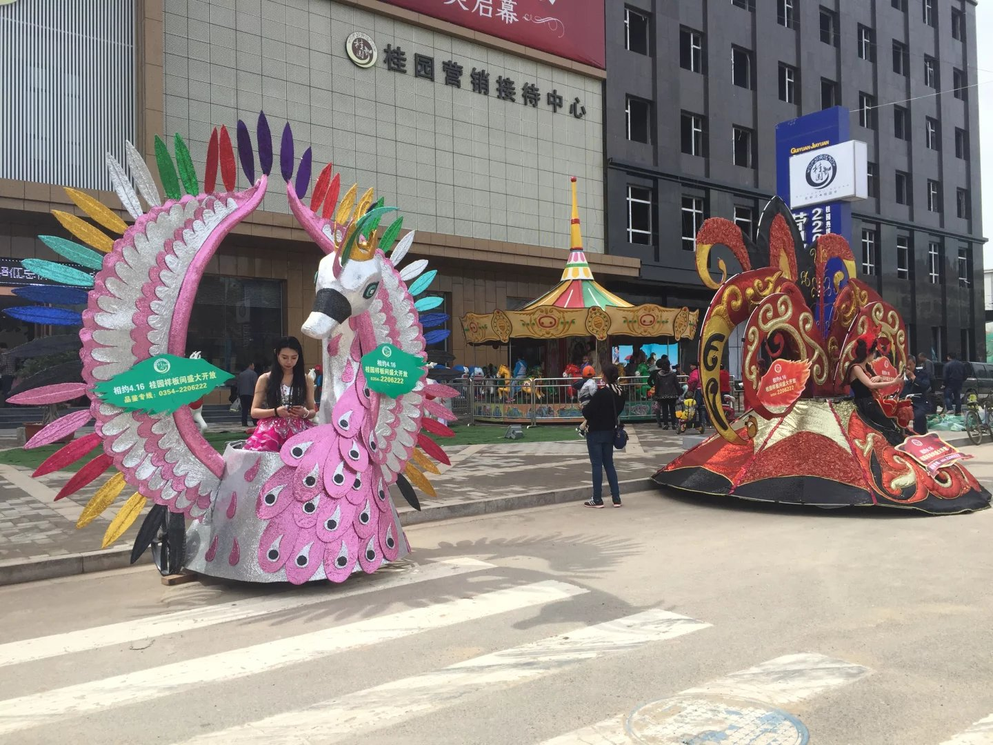 超豪華機(jī)械巡游大象出租高大上機(jī)械大象租賃機(jī)械巡游大象花車(chē)出租出售各種巡游花車(chē)出租出售