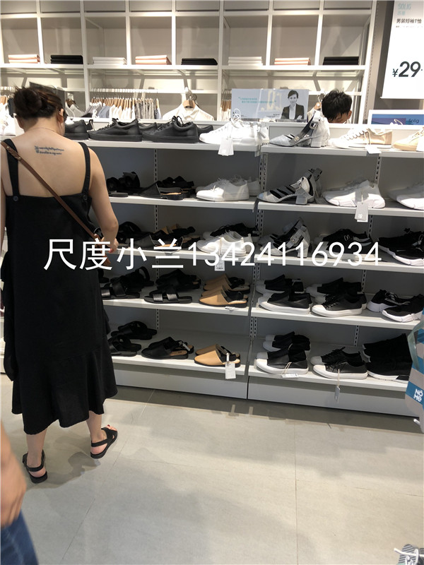 nome裝修圖，諾米貨架，nome貨架，伶俐飾品店貨架 伶俐貨架