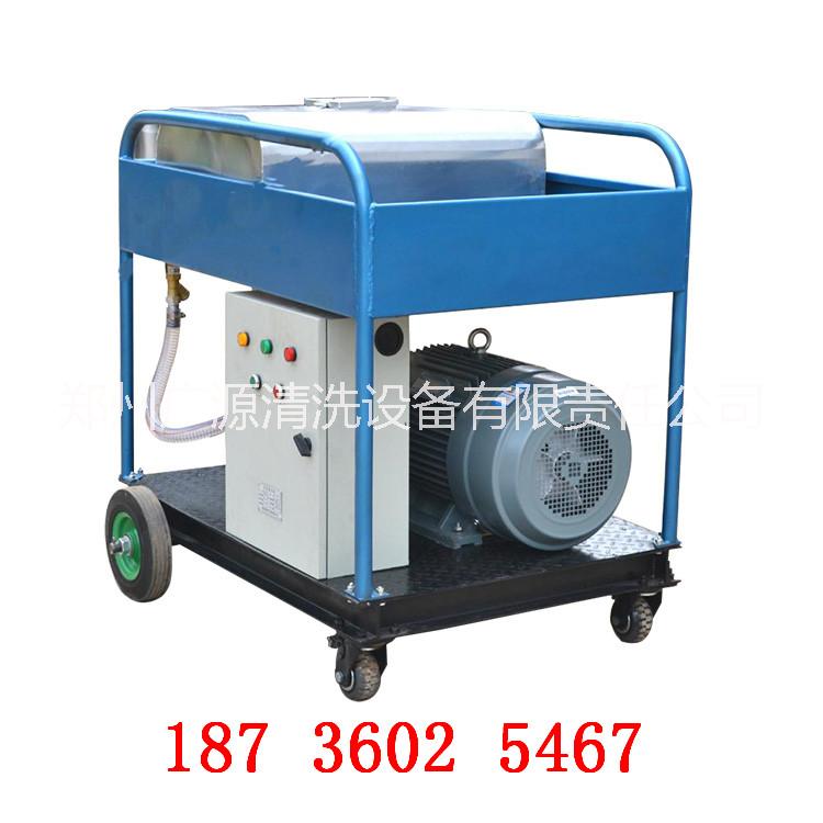 除銹清洗機(jī)  意大利進(jìn)口高壓水噴砂清洗機(jī)