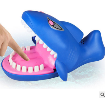 咬手鯊魚 咬手鯊魚廠家 汕頭咬手鯊魚多少錢 廣東咬手鯊魚多少錢 咬手鯊魚價格 咬手鯊魚廠家直銷 咬手鯊魚批發(fā)